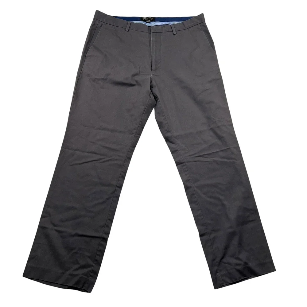 Banana Republic Chinos Men 35x30 Gray Tailored Slim Fit Non-Iron Cotton Pants